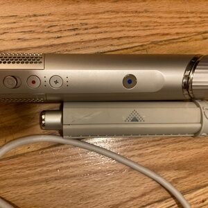 Shark flex style blow dryer and curling attachment